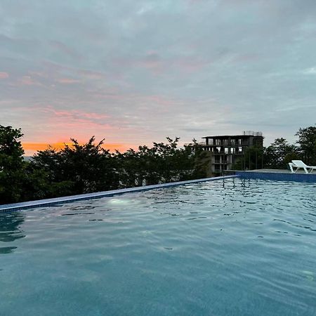 Hotel Biota 卡瓦拉提 外观 照片